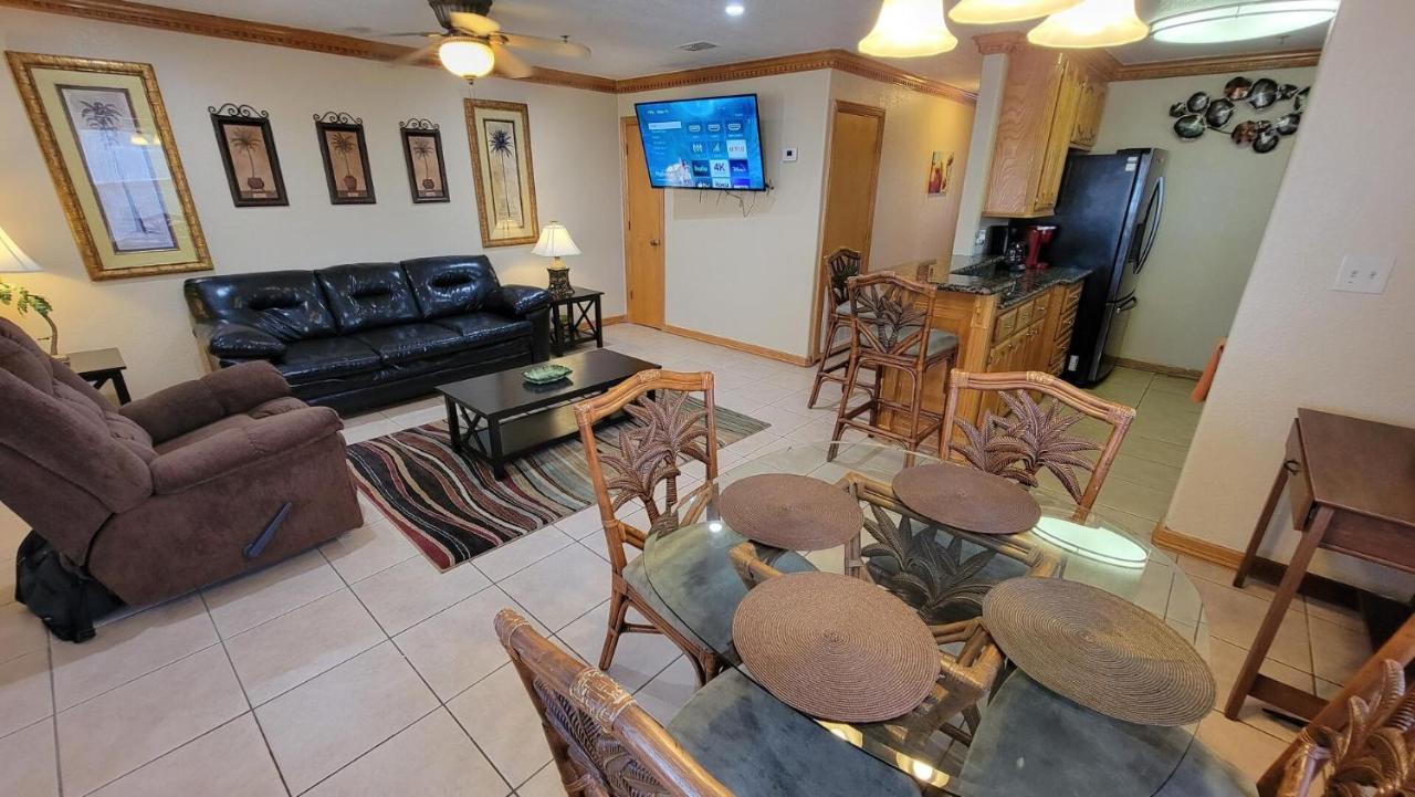 Cozy 2 Bedroom With Big Pool - Campeche Triplex Unit C Home South Padre Island Ngoại thất bức ảnh