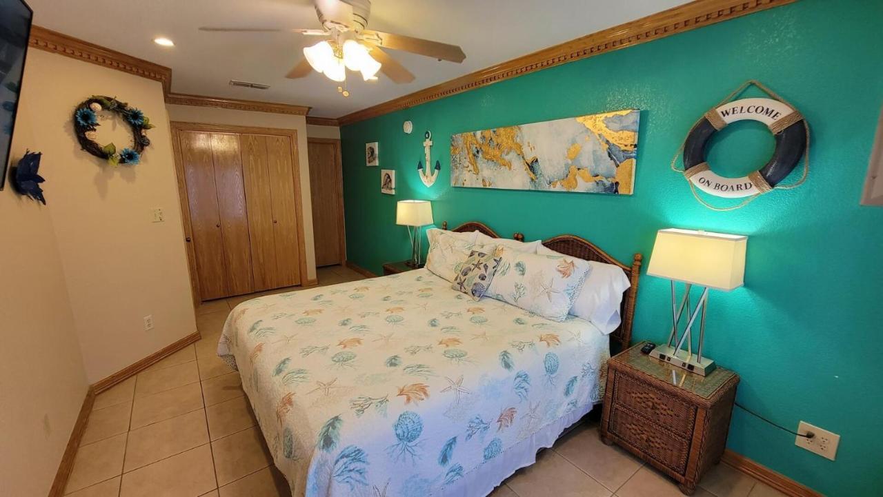 Cozy 2 Bedroom With Big Pool - Campeche Triplex Unit C Home South Padre Island Ngoại thất bức ảnh
